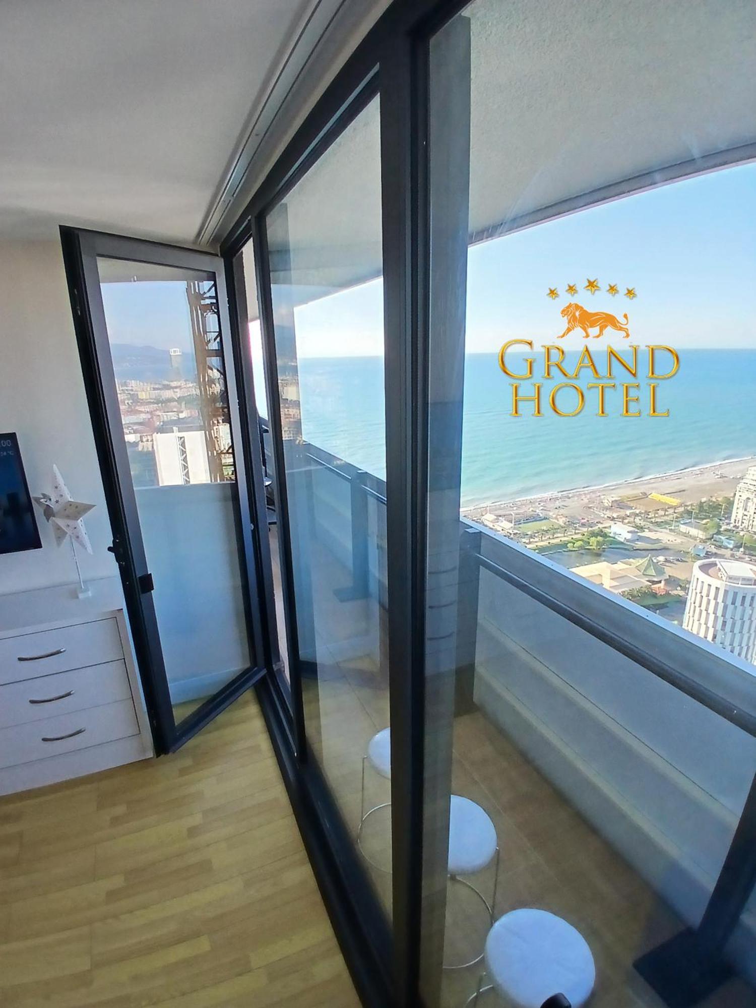 Grand Hotel ☆ Orbi City Batumi Zewnętrze zdjęcie